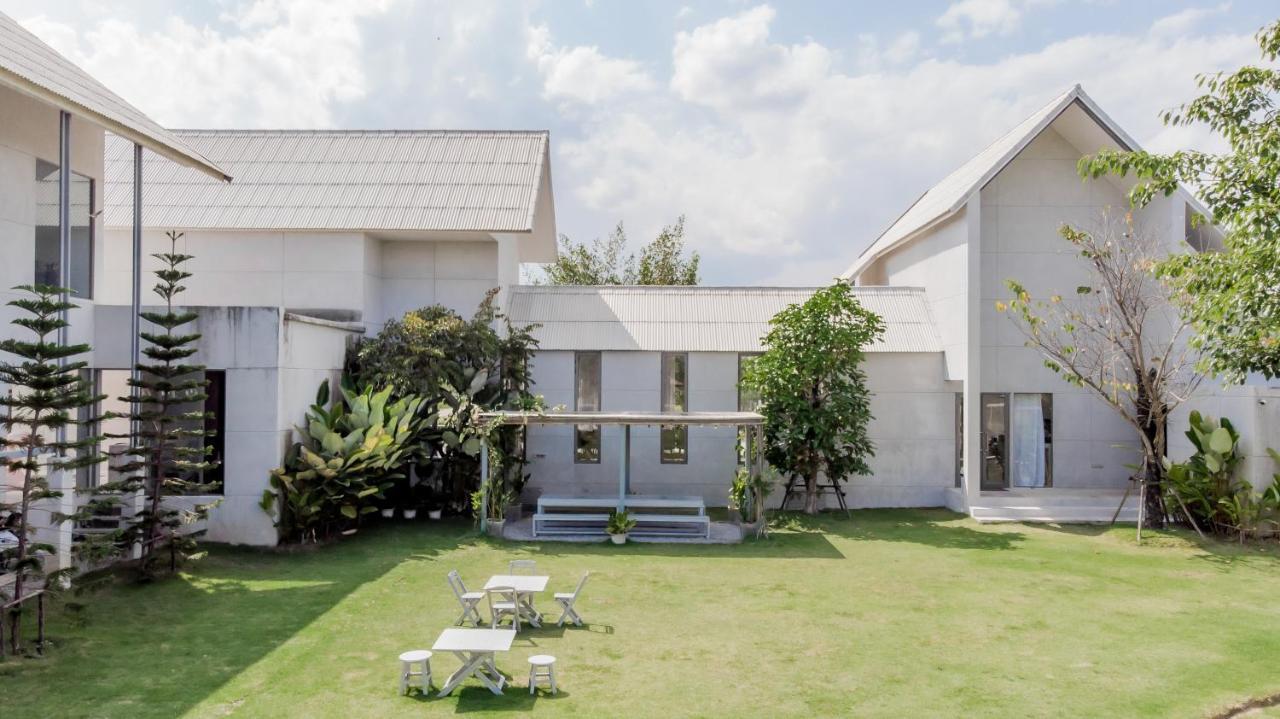 Doowall Hotel Chiang Rai Exterior foto